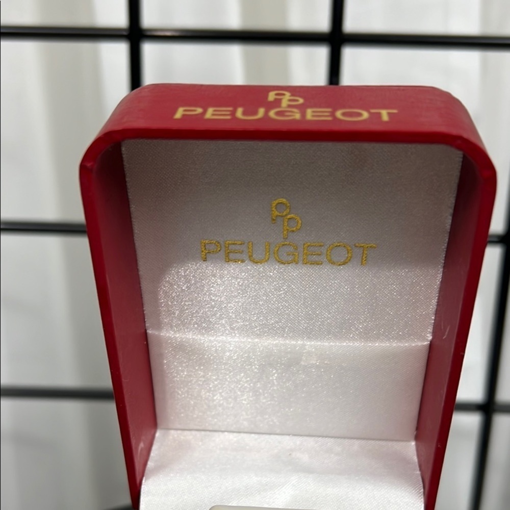 Peugeot Red Jewelry Box - Picture 7 of 9